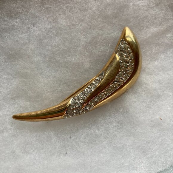 Beautiful Vintage Brooch w/ Rhinestones - Picture 2 of 3